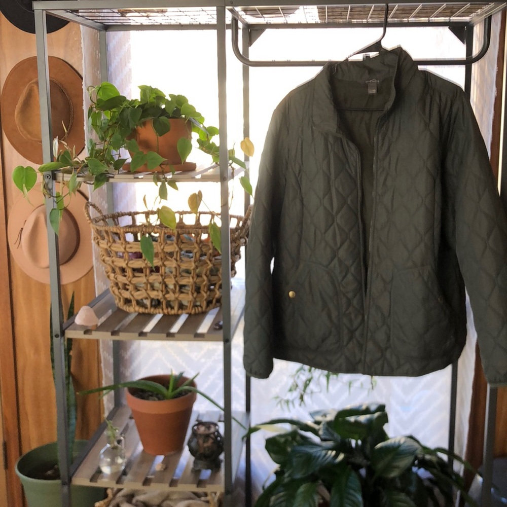 Eddie Bauer Puffer Jacket